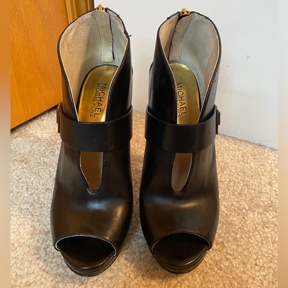 Michael Kors Giuliana peep toe bootie Sz 8 - Picture 3 of 9